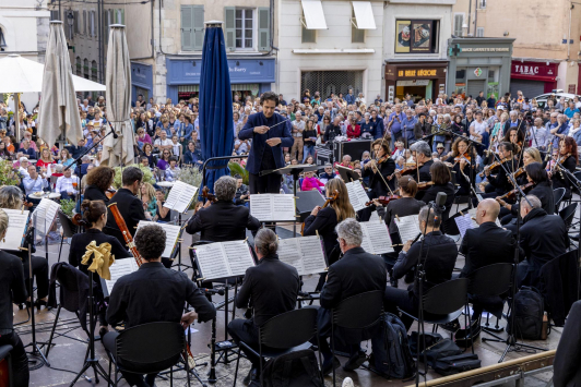 Opéra de Toulon - concert gratuit sur le parvis 