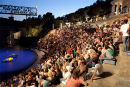 Châteauvallon, l'amphithéâtre en été